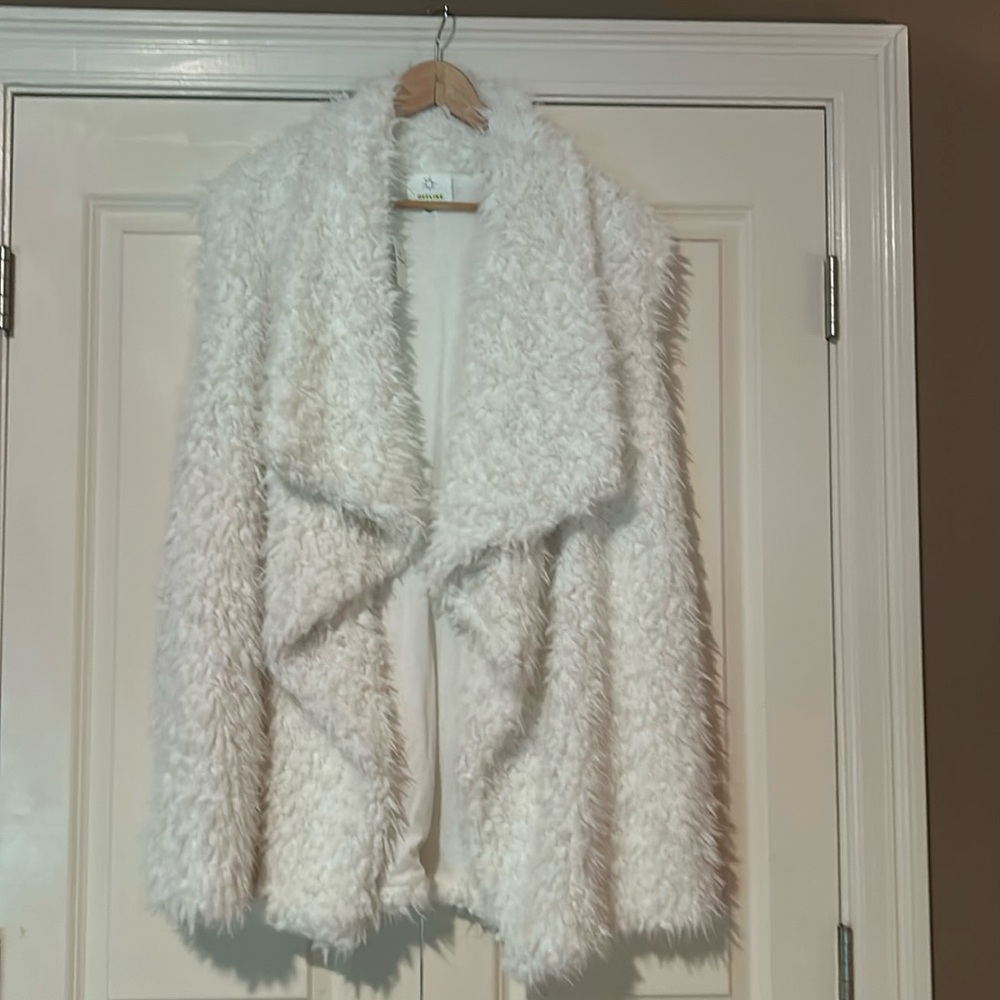 Offline by Aerie Vest L//XL Cream